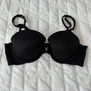 Victoria's Secret Black Convertible Push-Up Bra